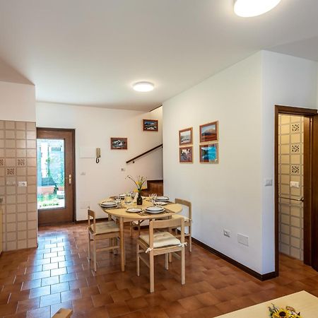 Terraced House On The Lakeside Of Gravedona - Larihome A04 Exterior photo